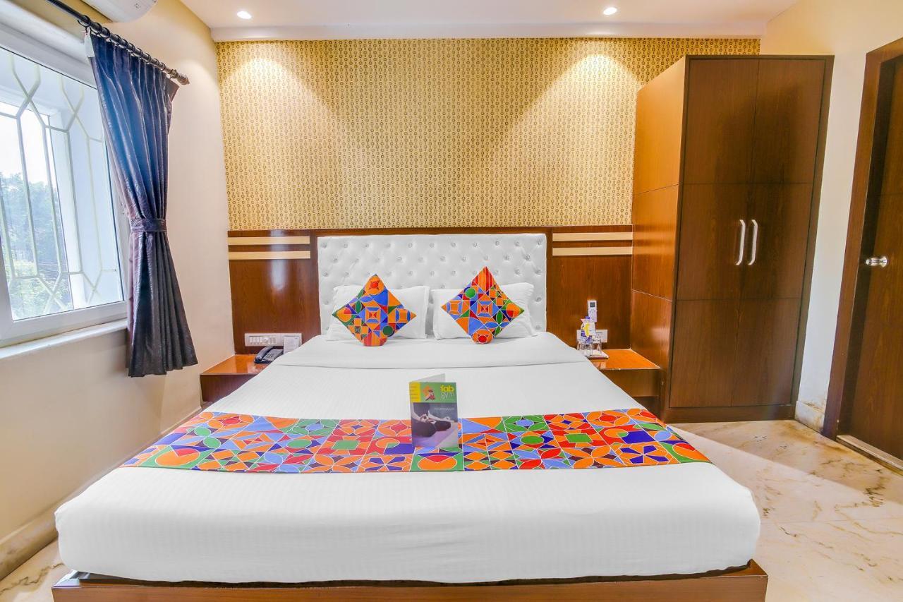 Fabhotel Luxor - Nr Acropolis Mall Jādabpur Eksteriør billede